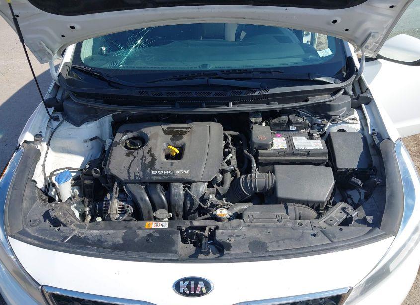 Photo 10 of 2018 Kia Forte LX (VIN 3KPFK4A71JE211594)