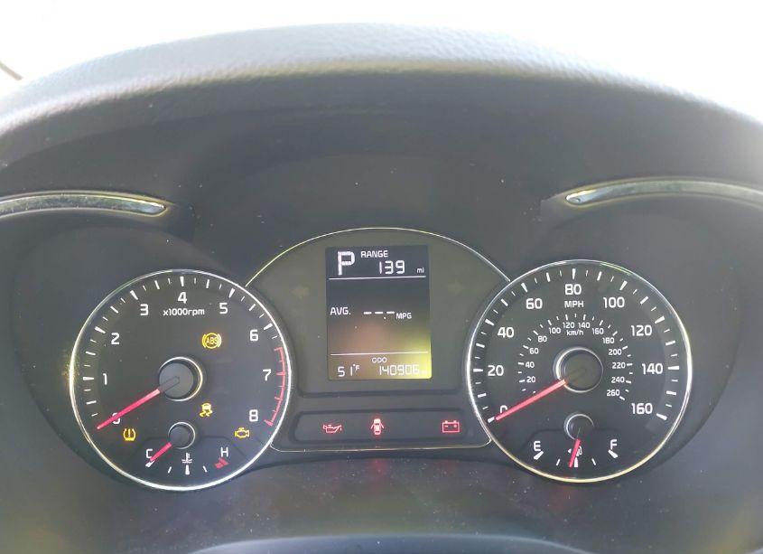 Photo 7 of 2018 Kia Forte LX (VIN 3KPFK4A71JE226693)