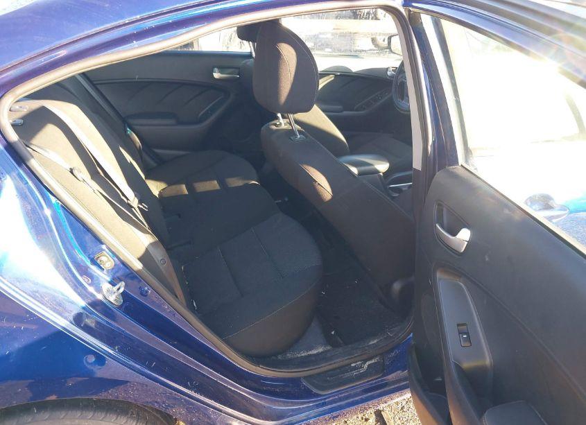 Photo 8 of 2018 Kia Forte LX (VIN 3KPFK4A71JE226693)