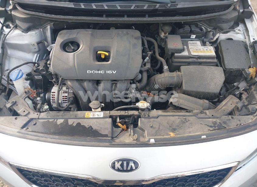 Photo 10 of 2018 Kia Forte LX (VIN 3KPFK4A71JE255837)