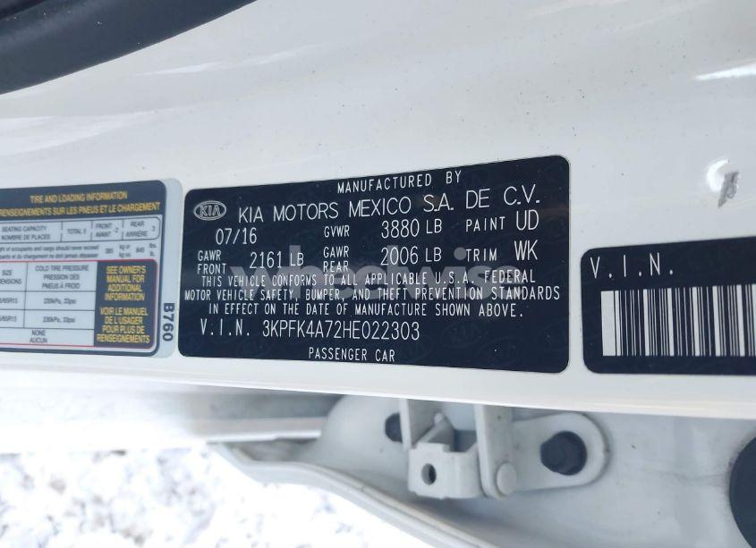 Photo 9 of 2017 Kia Forte LX (VIN 3KPFK4A72HE022303)