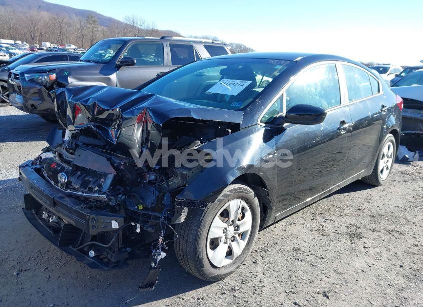 Photo 6 of 2017 Kia Forte LX (VIN 3KPFK4A72HE029834)