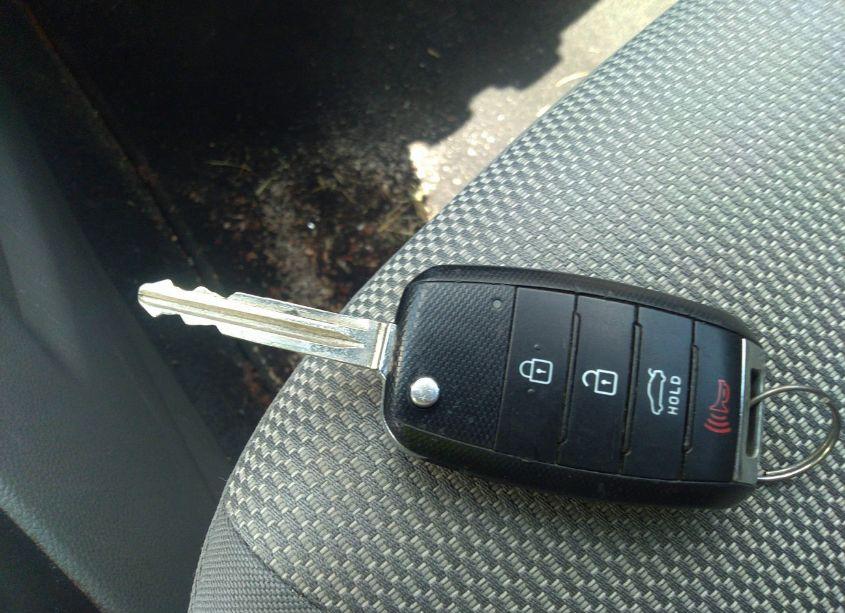 Photo 11 of 2017 Kia Forte LX (VIN 3KPFK4A72HE032118)