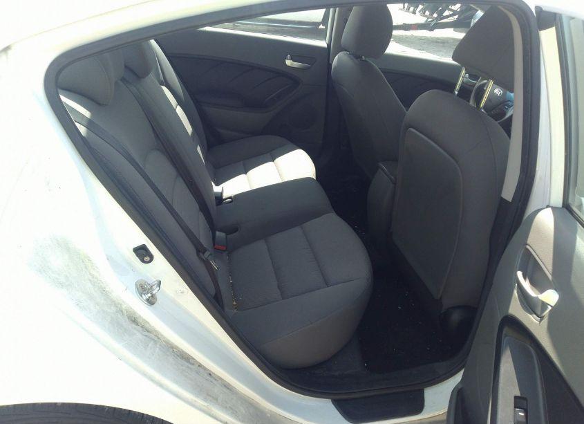 Photo 8 of 2017 Kia Forte LX (VIN 3KPFK4A72HE032118)