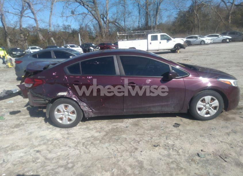 Photo 14 of 2017 Kia Forte LX (VIN 3KPFK4A72HE046438)