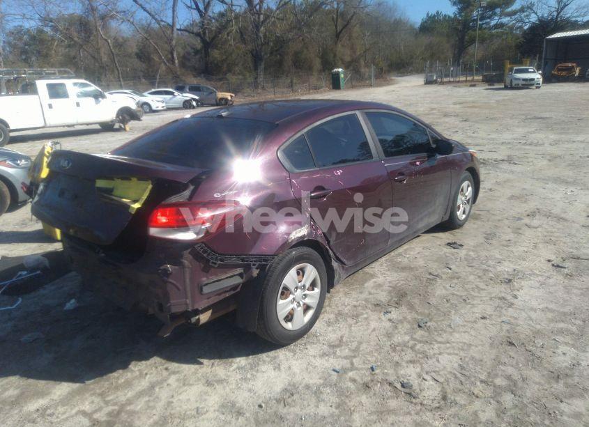 Photo 4 of 2017 Kia Forte LX (VIN 3KPFK4A72HE046438)