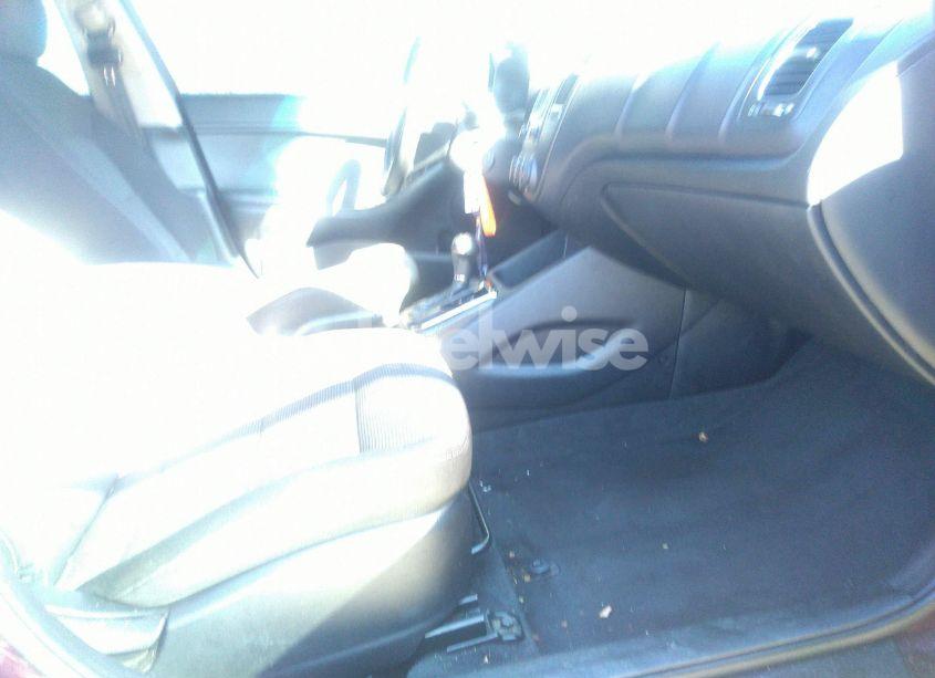 Photo 5 of 2017 Kia Forte LX (VIN 3KPFK4A72HE046438)