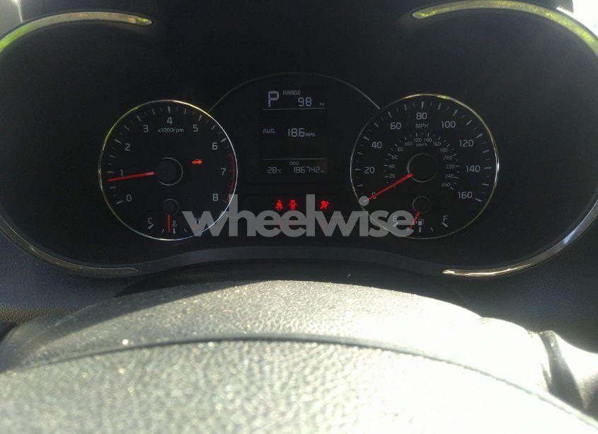 Photo 7 of 2017 Kia Forte LX (VIN 3KPFK4A72HE046438)