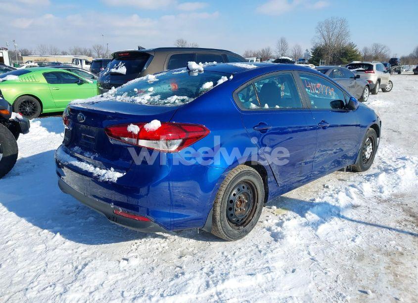 Photo 4 of 2017 Kia Forte LX (VIN 3KPFK4A72HE059965)