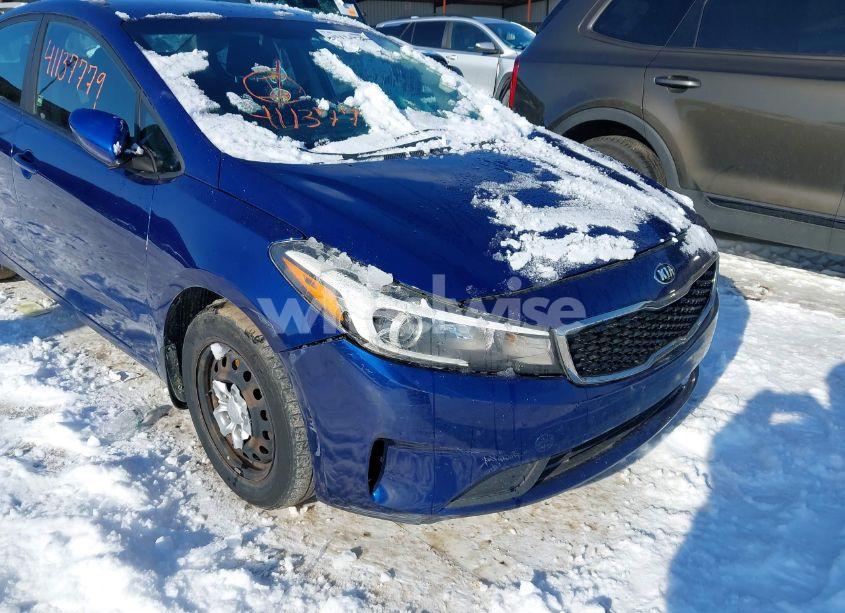 Photo 6 of 2017 Kia Forte LX (VIN 3KPFK4A72HE059965)