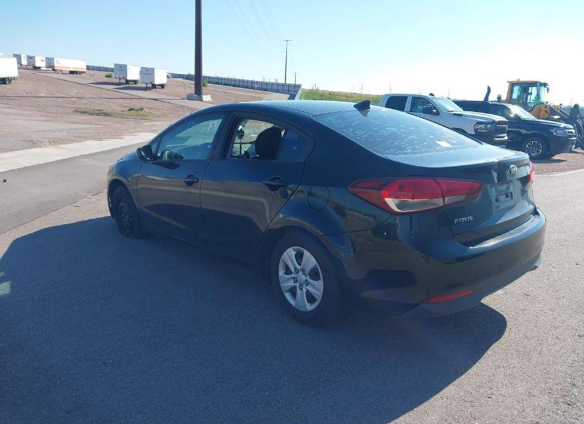 Photo 3 of 2017 Kia Forte LX (VIN 3KPFK4A72HE077804)