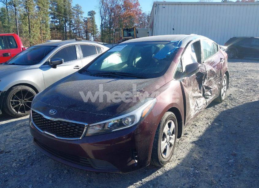 Photo 2 of 2017 Kia Forte LX (VIN 3KPFK4A72HE093677)