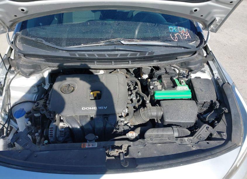 Photo 10 of 2017 Kia Forte LX (VIN 3KPFK4A72HE096739)