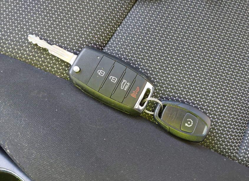 Photo 11 of 2017 Kia Forte LX (VIN 3KPFK4A72HE096739)