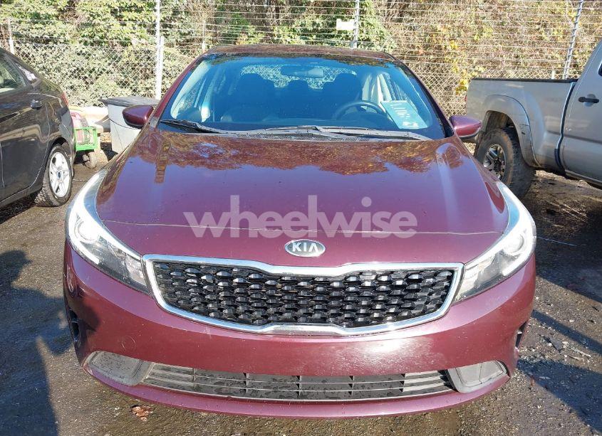 Photo 12 of 2017 Kia Forte LX (VIN 3KPFK4A72HE138424)