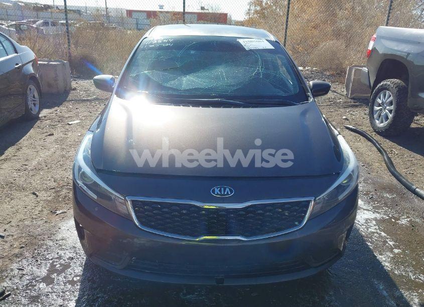 Photo 12 of 2017 Kia Forte LX (VIN 3KPFK4A72HE140870)