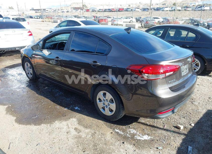 Photo 3 of 2017 Kia Forte LX (VIN 3KPFK4A72HE140870)