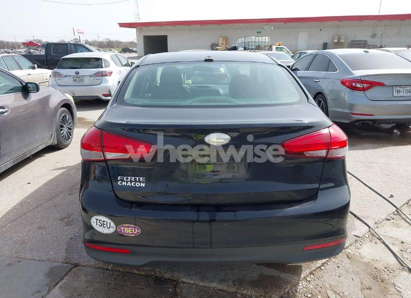 Photo 16 of 2017 Kia Forte LX (VIN 3KPFK4A72HE157703)