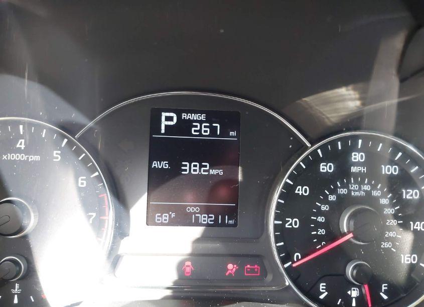 Photo 15 of 2017 Kia Forte LX (VIN 3KPFK4A72HE159368)