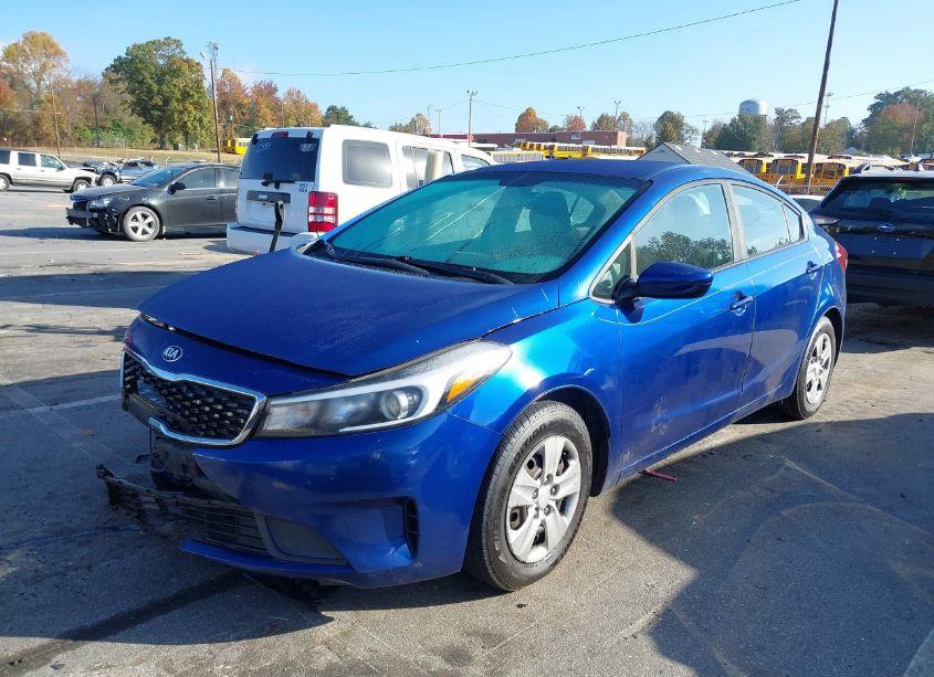 Photo 2 of 2017 Kia Forte LX (VIN 3KPFK4A72HE159368)