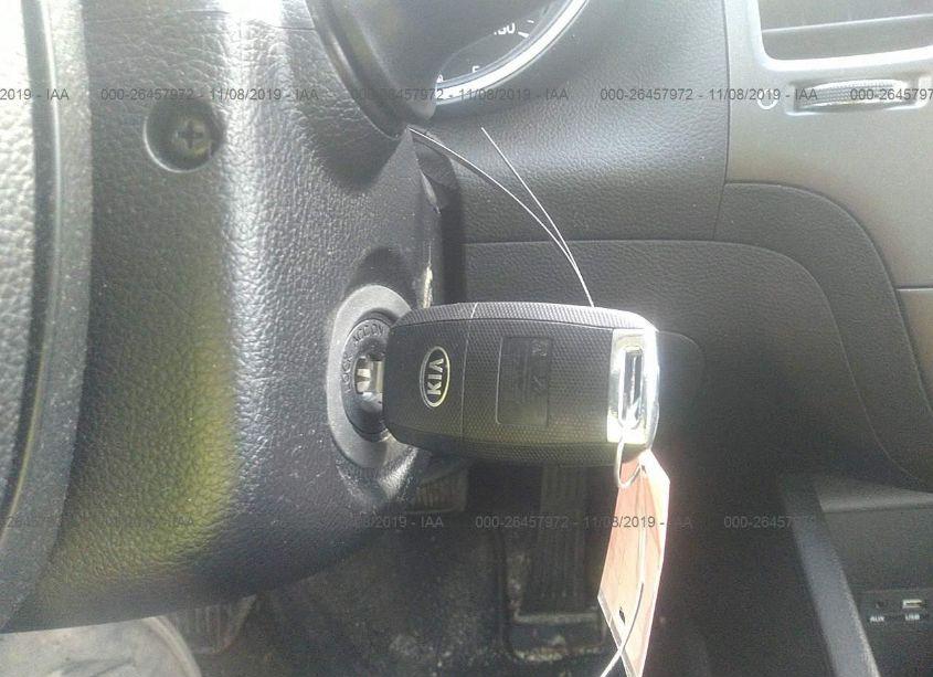 Photo 11 of 2018 Kia Forte LX (VIN 3KPFK4A72JE164933)