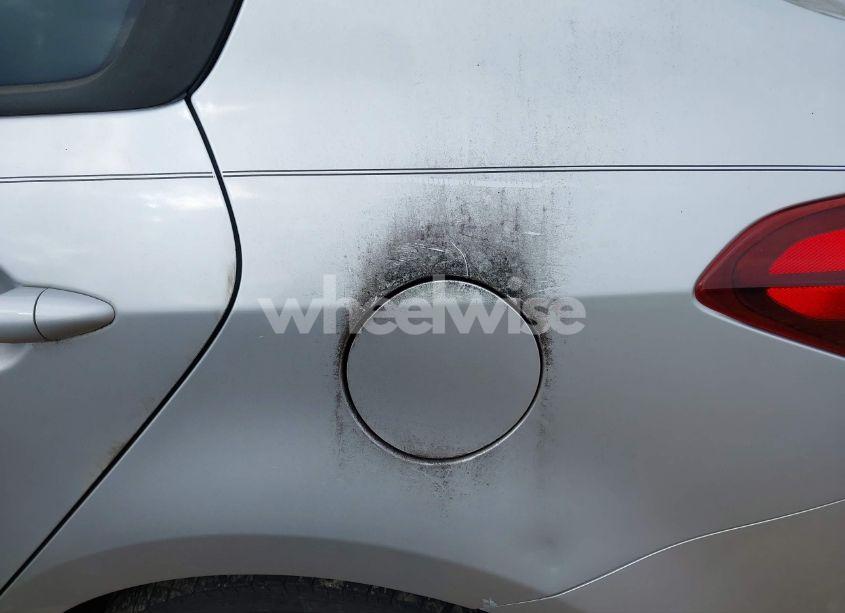 Photo 6 of 2018 Kia Forte LX (VIN 3KPFK4A72JE184387)