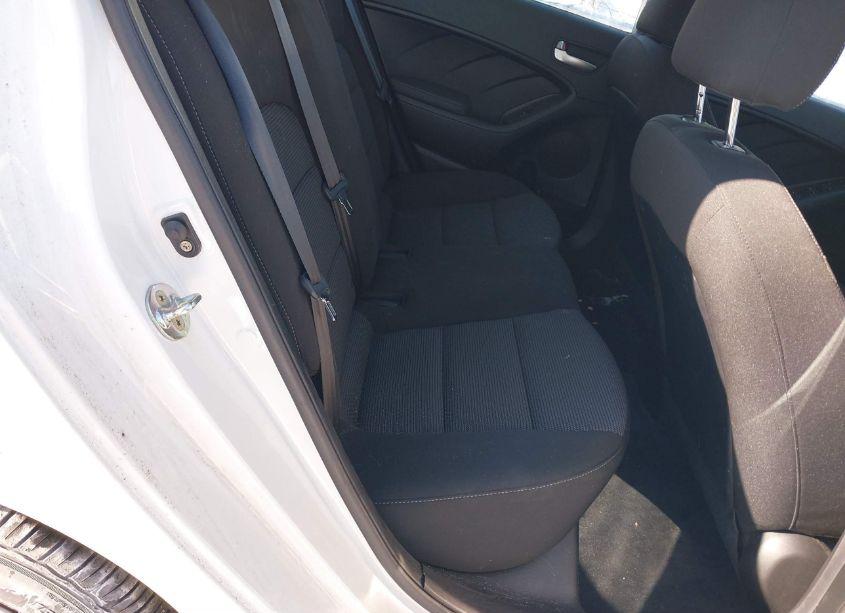 Photo 8 of 2018 Kia Forte LX (VIN 3KPFK4A72JE191677)