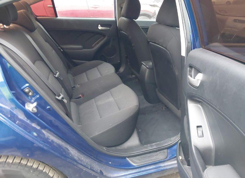 Photo 8 of 2018 Kia Forte LX (VIN 3KPFK4A72JE207439)