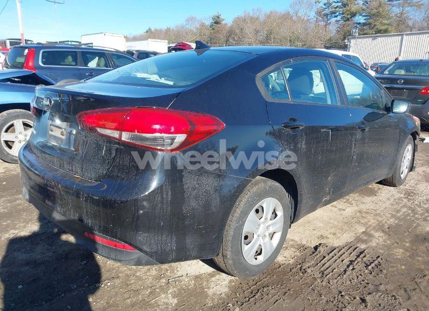 Photo 4 of 2018 Kia Forte LX (VIN 3KPFK4A72JE230686)