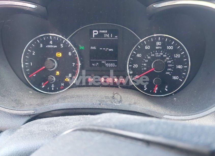 Photo 7 of 2018 Kia Forte LX (VIN 3KPFK4A72JE230686)