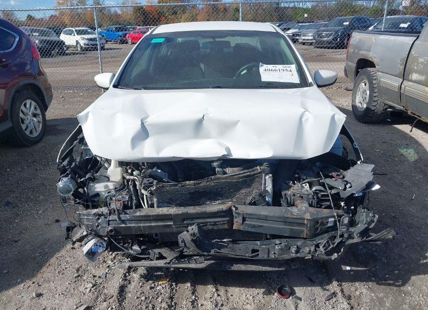 Photo 12 of 2018 Kia Forte LX (VIN 3KPFK4A72JE232681)