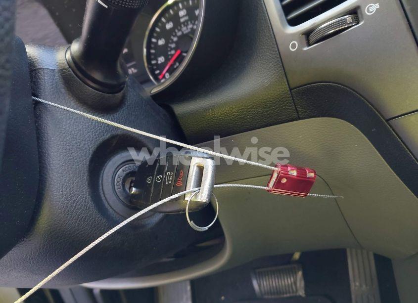 Photo 11 of 2017 Kia Forte LX (VIN 3KPFK4A73HE018261)