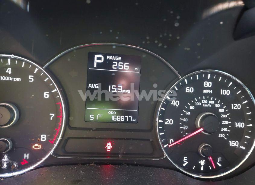 Photo 15 of 2017 Kia Forte LX (VIN 3KPFK4A73HE018261)