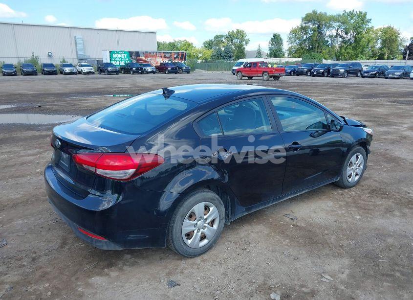 Photo 4 of 2017 Kia Forte LX (VIN 3KPFK4A73HE018325)