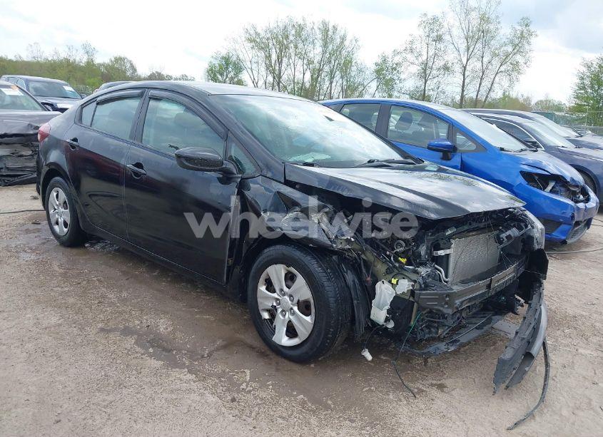 2017 Kia Forte LX (VIN 3KPFK4A73HE037005) main photo