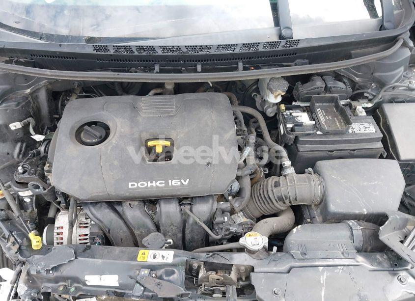 Photo 10 of 2017 Kia Forte LX (VIN 3KPFK4A73HE037005)