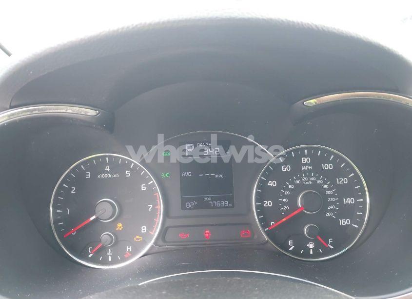 Photo 7 of 2017 Kia Forte LX (VIN 3KPFK4A73HE037005)