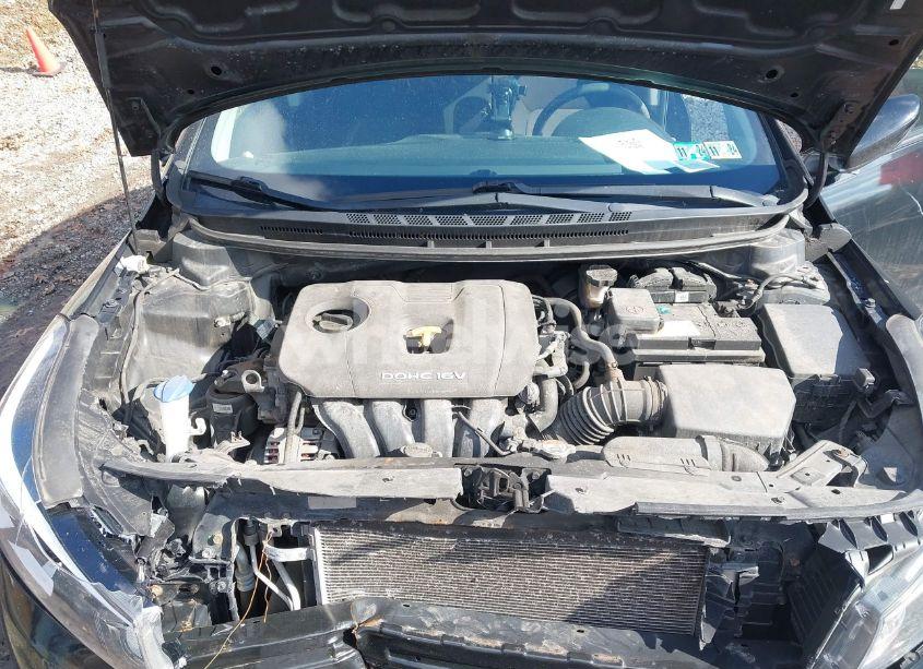 Photo 10 of 2017 Kia Forte LX (VIN 3KPFK4A73HE070067)