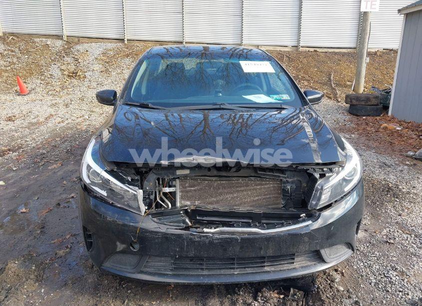 Photo 13 of 2017 Kia Forte LX (VIN 3KPFK4A73HE070067)