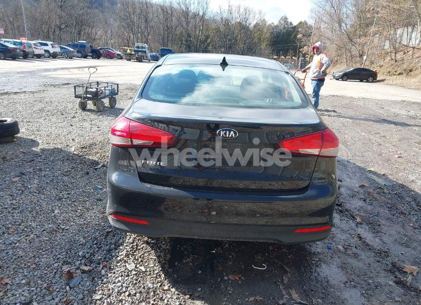 Photo 17 of 2017 Kia Forte LX (VIN 3KPFK4A73HE070067)