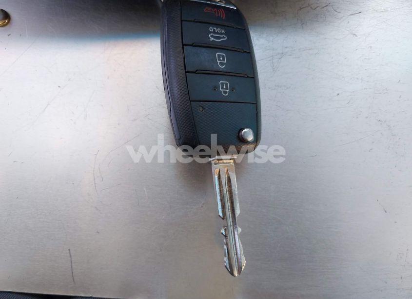 Photo 11 of 2017 Kia Forte LX (VIN 3KPFK4A73HE078119)