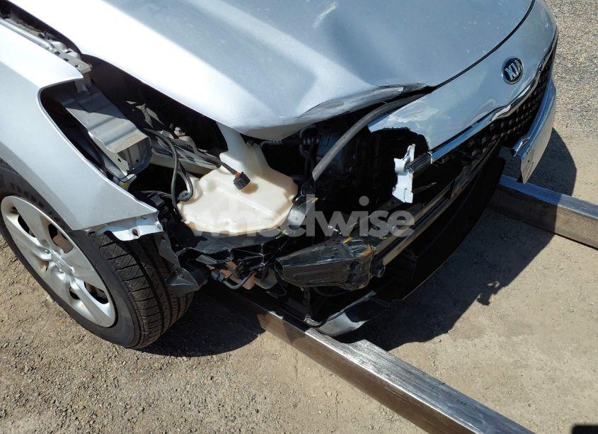 Photo 6 of 2017 Kia Forte LX (VIN 3KPFK4A73HE078119)