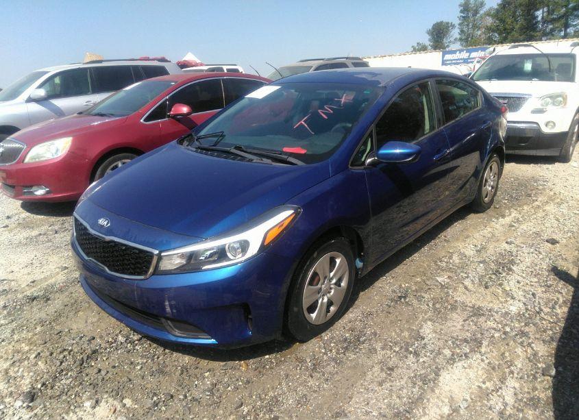 Photo 2 of 2017 Kia Forte LX (VIN 3KPFK4A73HE090299)