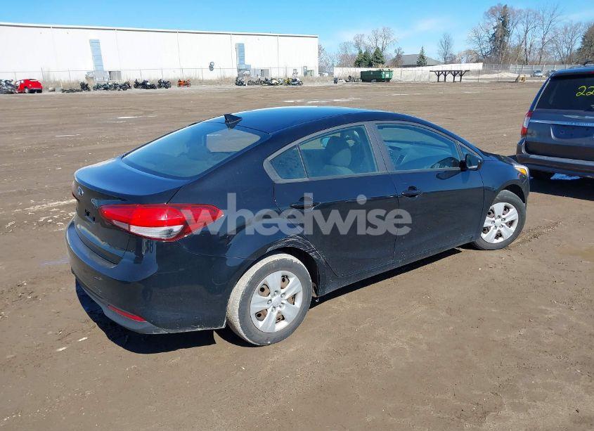 Photo 4 of 2017 Kia Forte LX (VIN 3KPFK4A73HE106226)