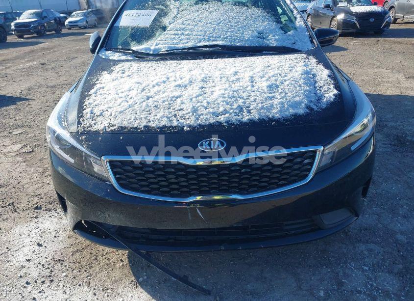 Photo 12 of 2017 Kia Forte LX (VIN 3KPFK4A73HE111961)