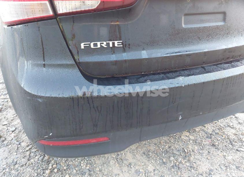 Photo 20 of 2017 Kia Forte LX (VIN 3KPFK4A73HE124337)