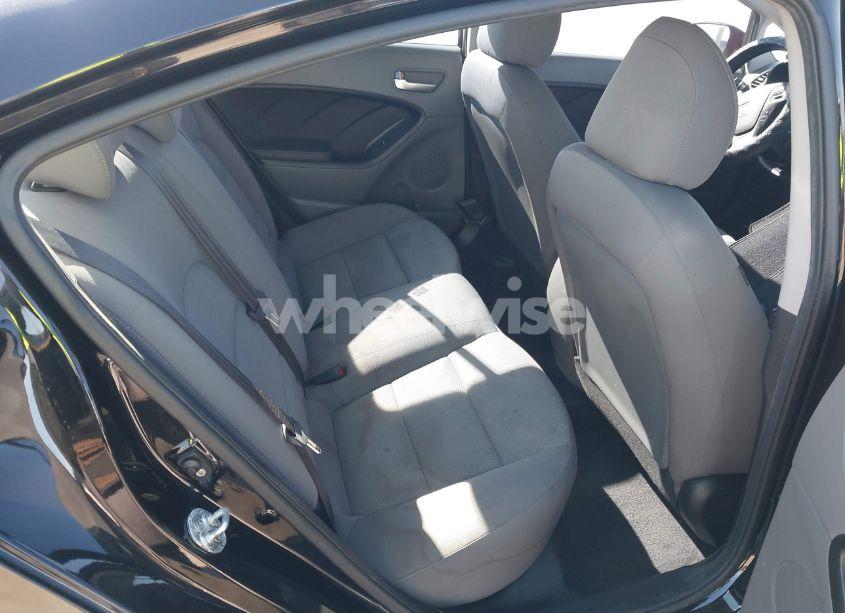 Photo 8 of 2017 Kia Forte LX (VIN 3KPFK4A73HE136410)