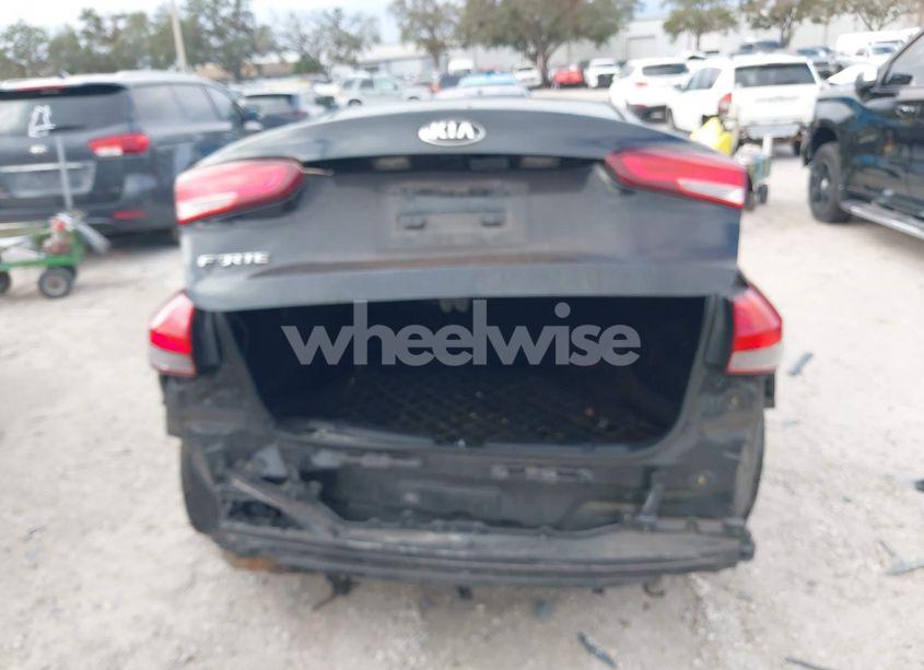 Photo 17 of 2017 Kia Forte LX (VIN 3KPFK4A73HE160576)