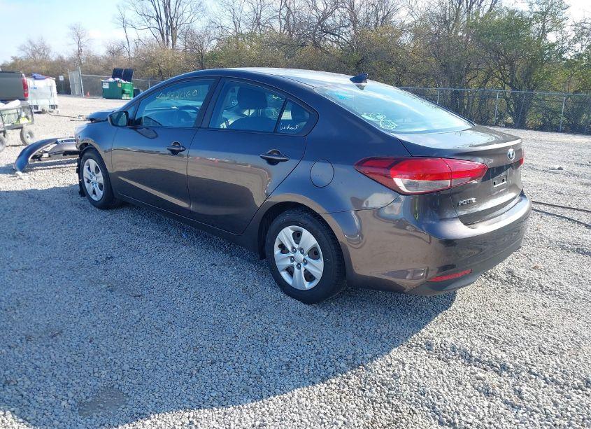 Photo 3 of 2017 Kia Forte LX (VIN 3KPFK4A73HE160867)