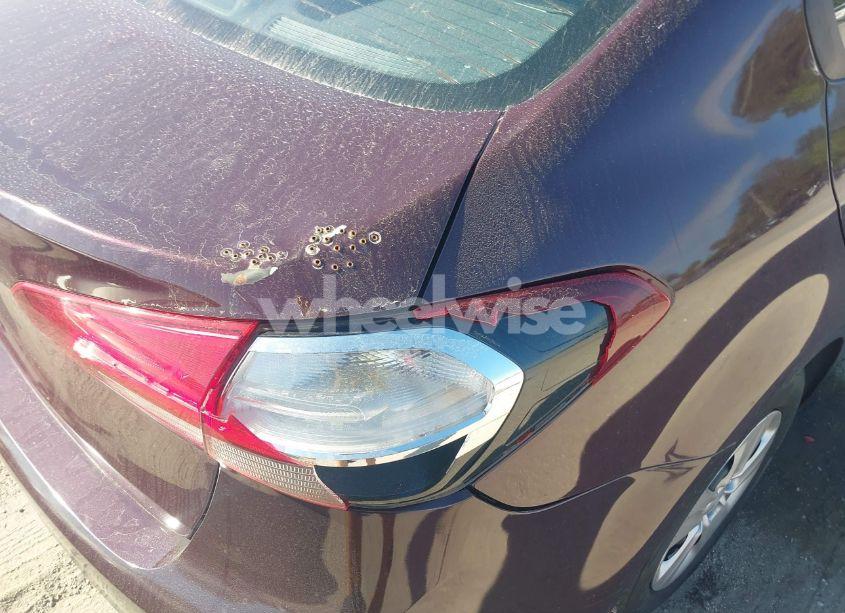 Photo 18 of 2018 Kia Forte LX (VIN 3KPFK4A73JE177030)